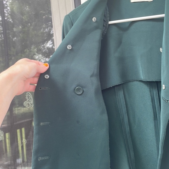 Green blazer - Picture 3 of 5